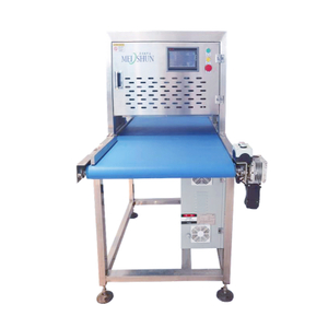 Máquina cortadora de masa fresca ultrasónica 600P